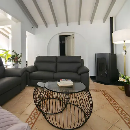 Vakantiehuis Isa By Interhome